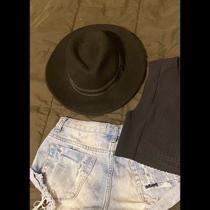 Forever 21 wide brim rancher hat
